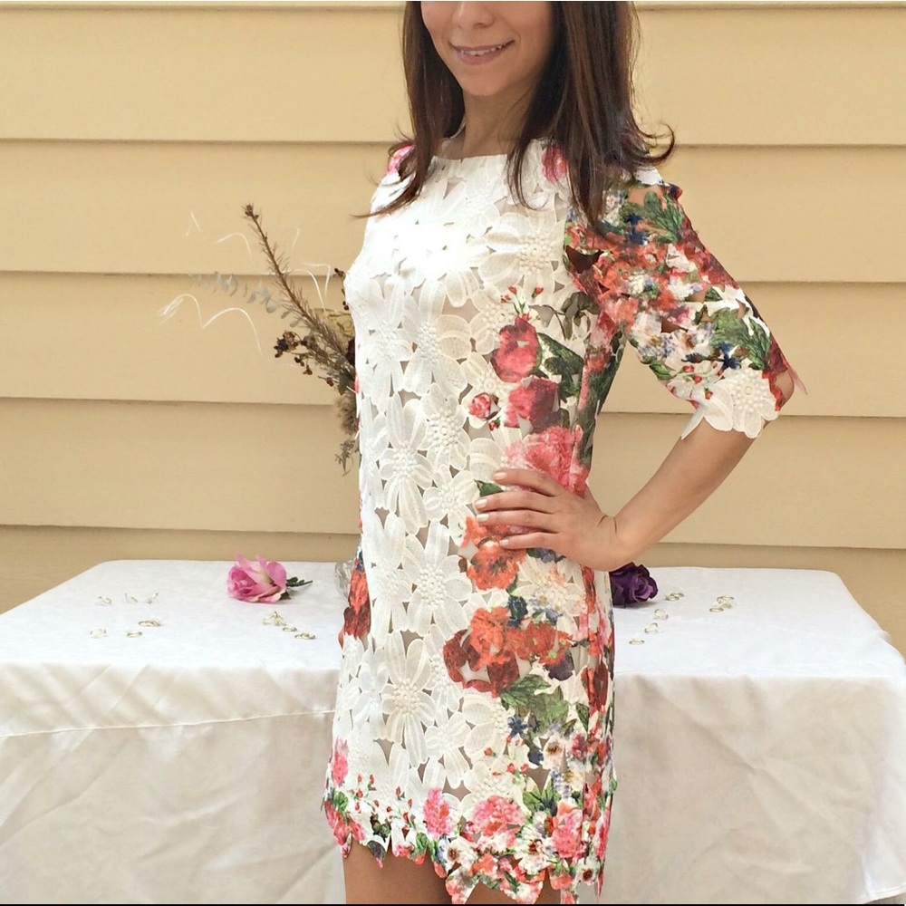 Chicwish Eyelet Dress S